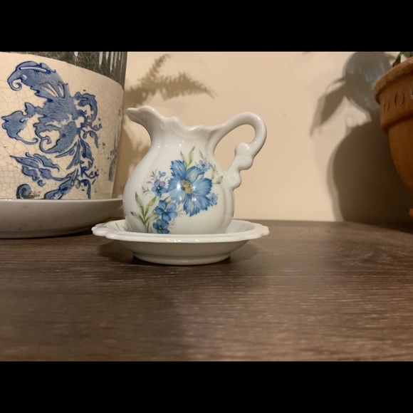 Vintage Miniature Pitcher and Saucer - Picture 3 of 6